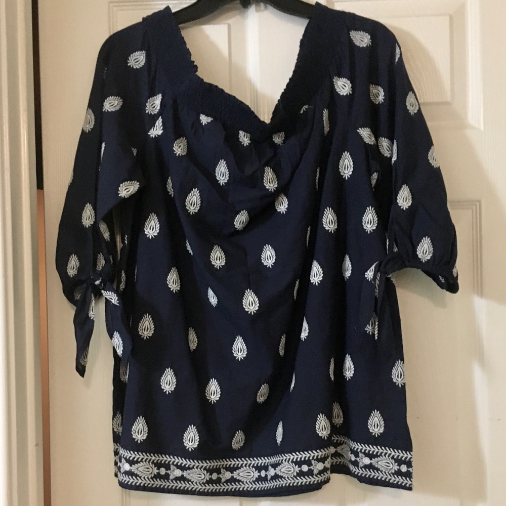 Charter Club Navy and White off-shoulder shirt